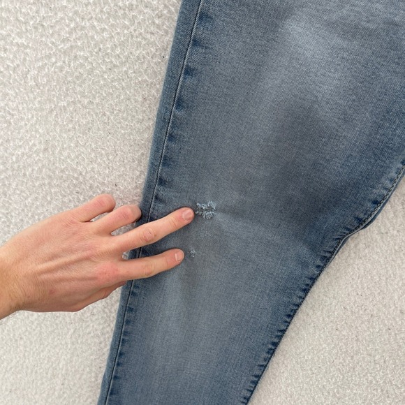 Levis 501 Jeans Mens 29x30 Blue Original Button Fly Light Wash Denim Grunge - Picture 10 of 11